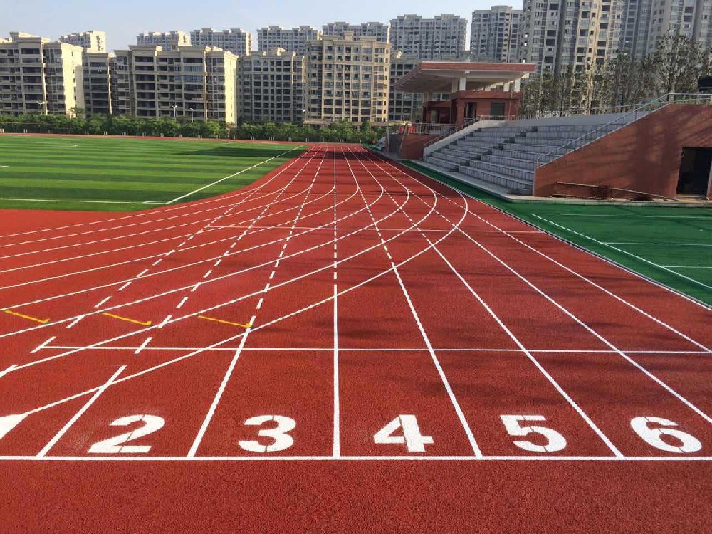 塑膠跑道預算